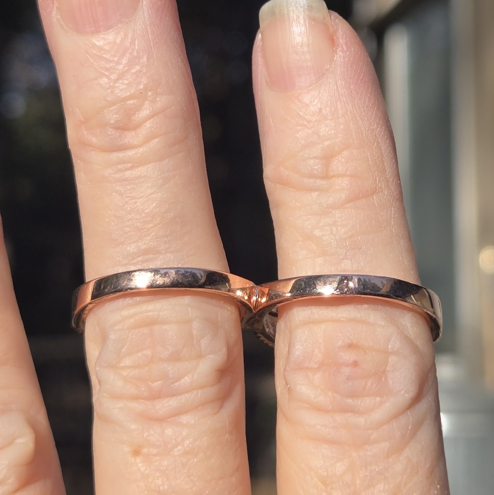 Black Onyx Sterling & Rose gold Dual Finger Ring Sz8 Adjustable - Picture 5 of 8